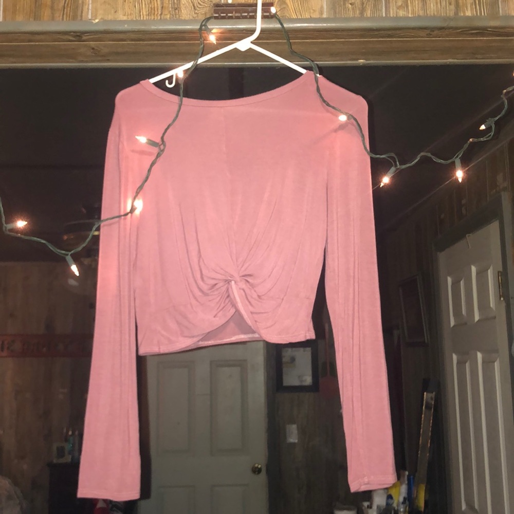 Pink long sleeve crop top